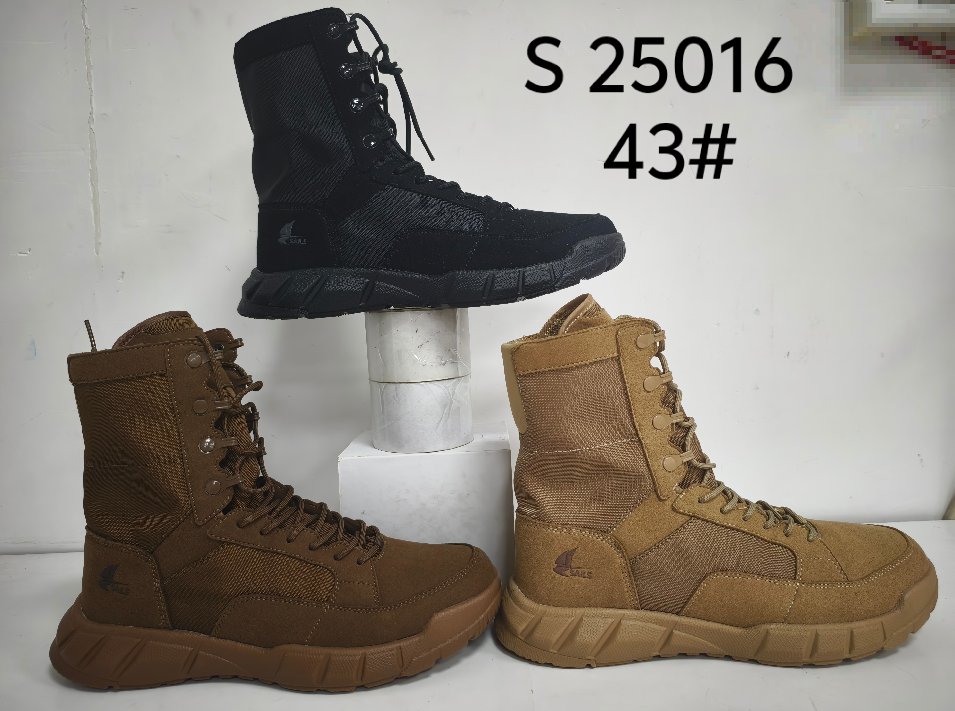 Two Colors Flyknit High Top Boots Outdoor Shoes